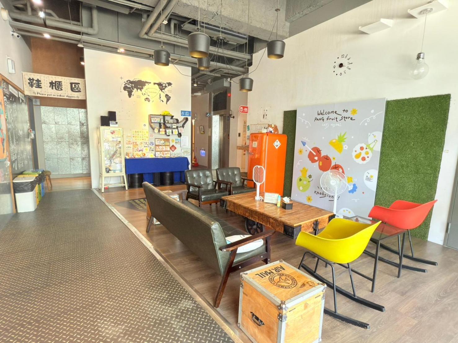 Let'S Hostel Kaohsiung Buitenkant foto